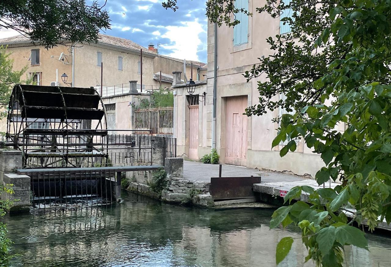 Ferienwohnung Quai Du Felibre LʼIsle-sur-la-Sorgue Exterior foto