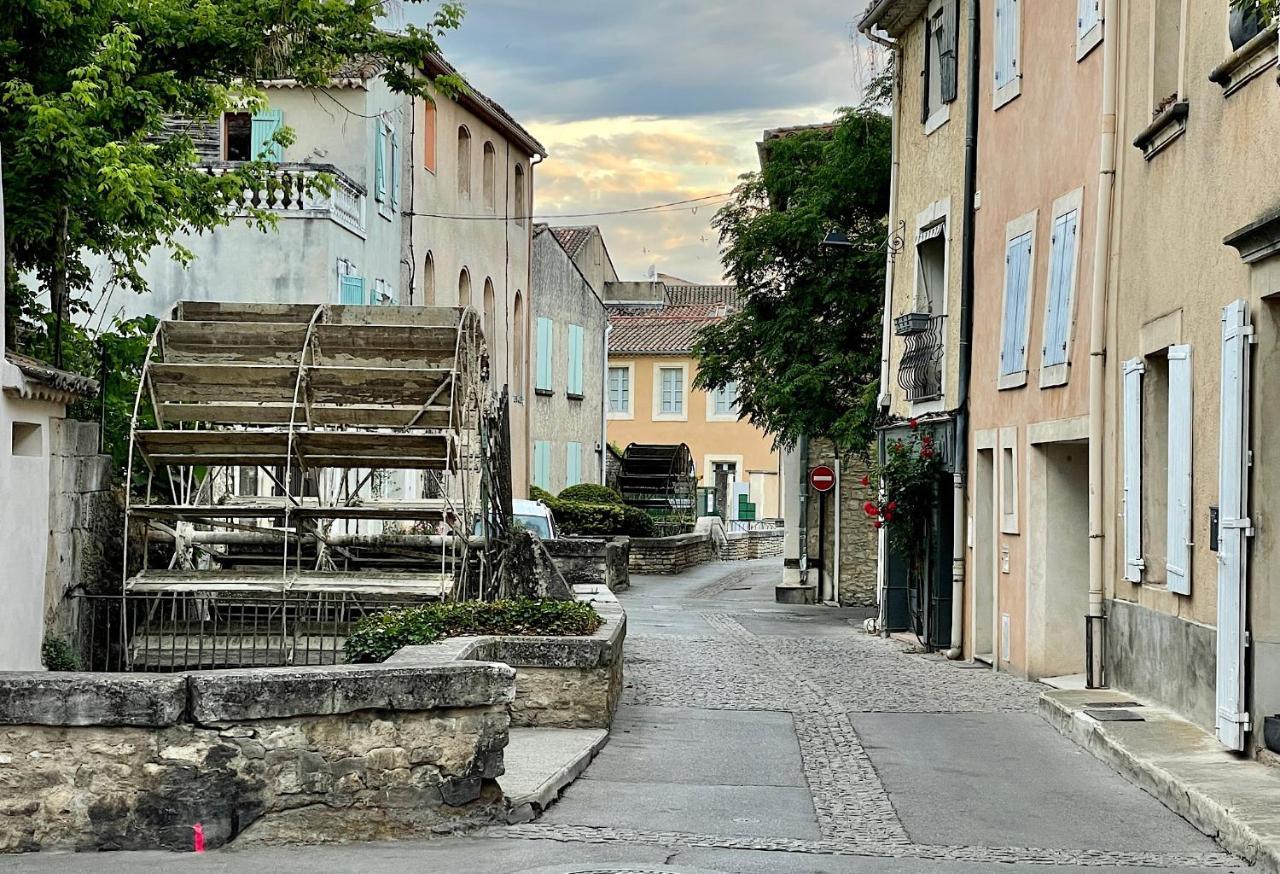 Ferienwohnung Quai Du Felibre LʼIsle-sur-la-Sorgue Exterior foto