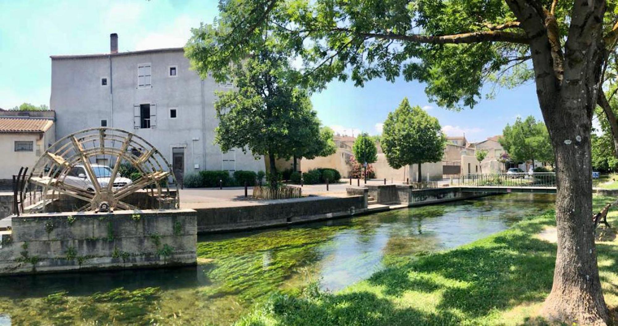 Ferienwohnung Quai Du Felibre LʼIsle-sur-la-Sorgue Exterior foto